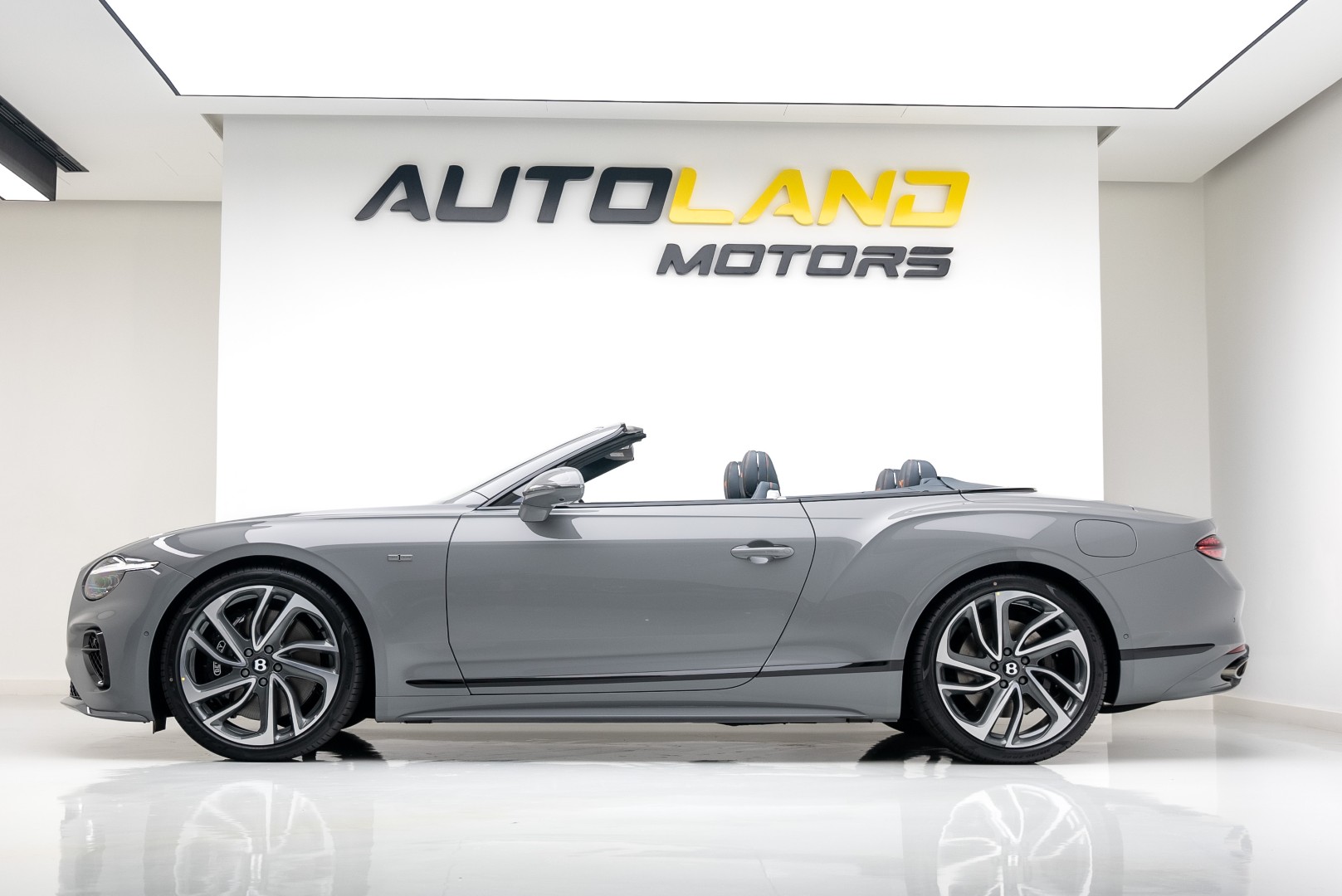 2025 BENTLEY CONTINENTAL GTC SPEED. FIRST EDITION.